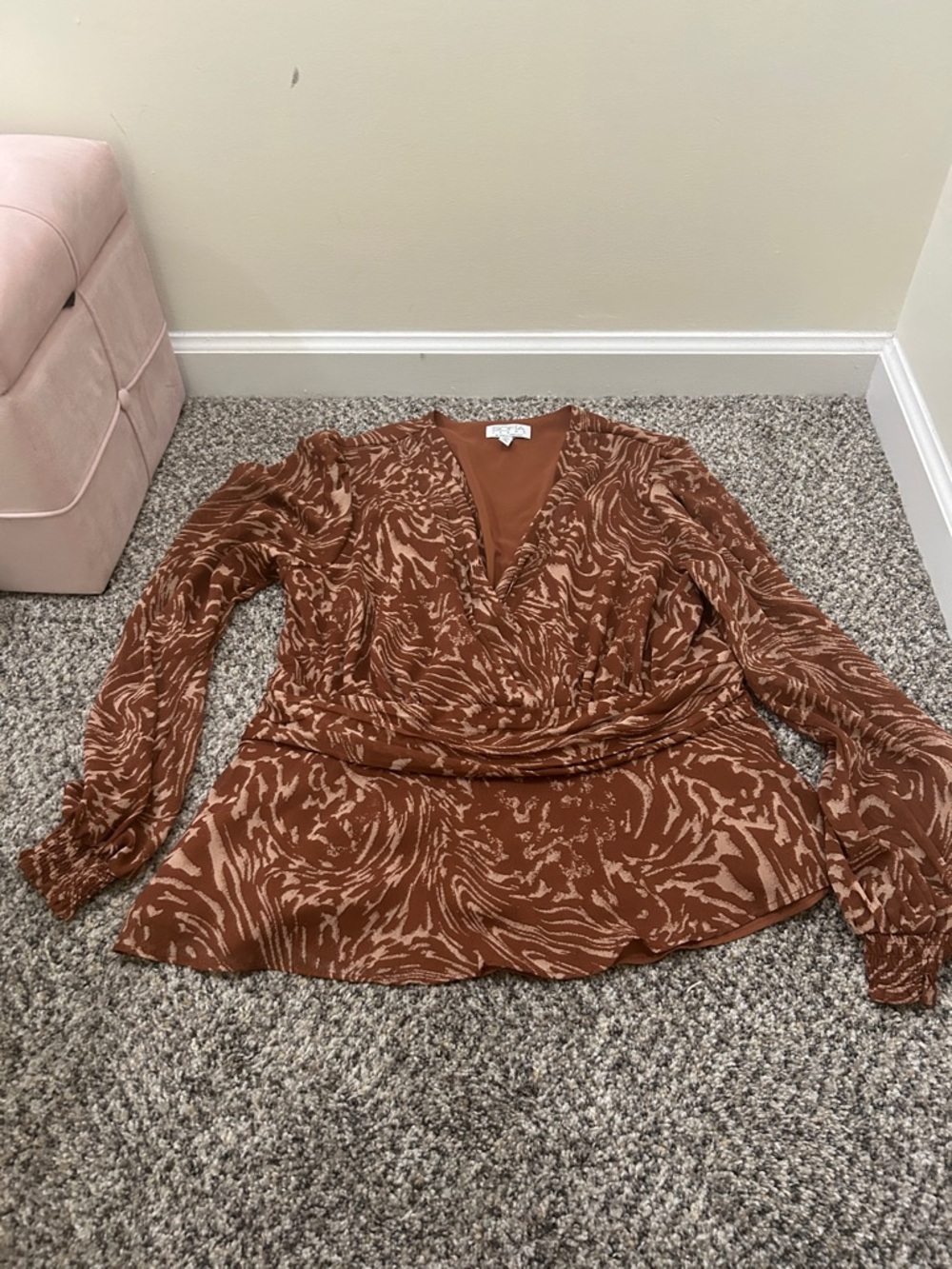 sofia by sofia vergara Rust Brown Printed Wrap Blouse